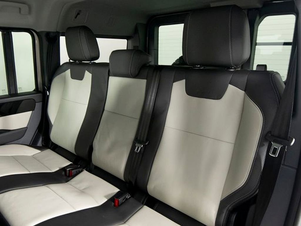 New 2025 INEOS Grenadier Fieldmaster Edition image 32