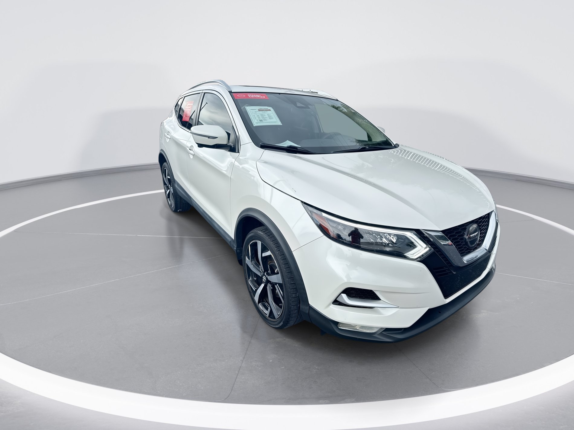 Certified 2022 Nissan Rogue Sport SL w/ Premium Package FWD image 2