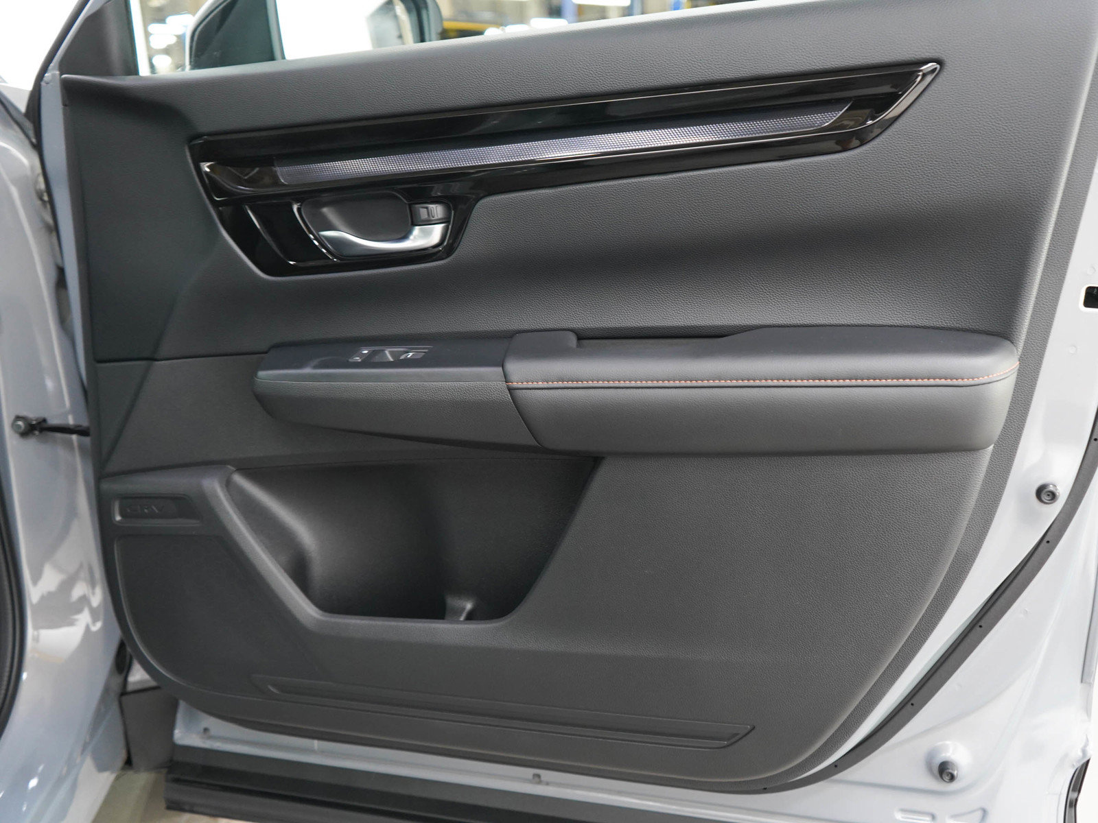 Used 2024 Honda CR-V Sport Touring image 9