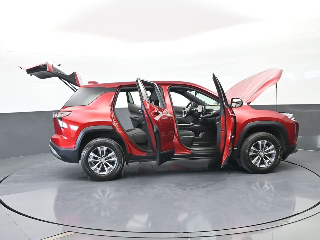 Used 2025 Chevrolet Equinox LT image 71