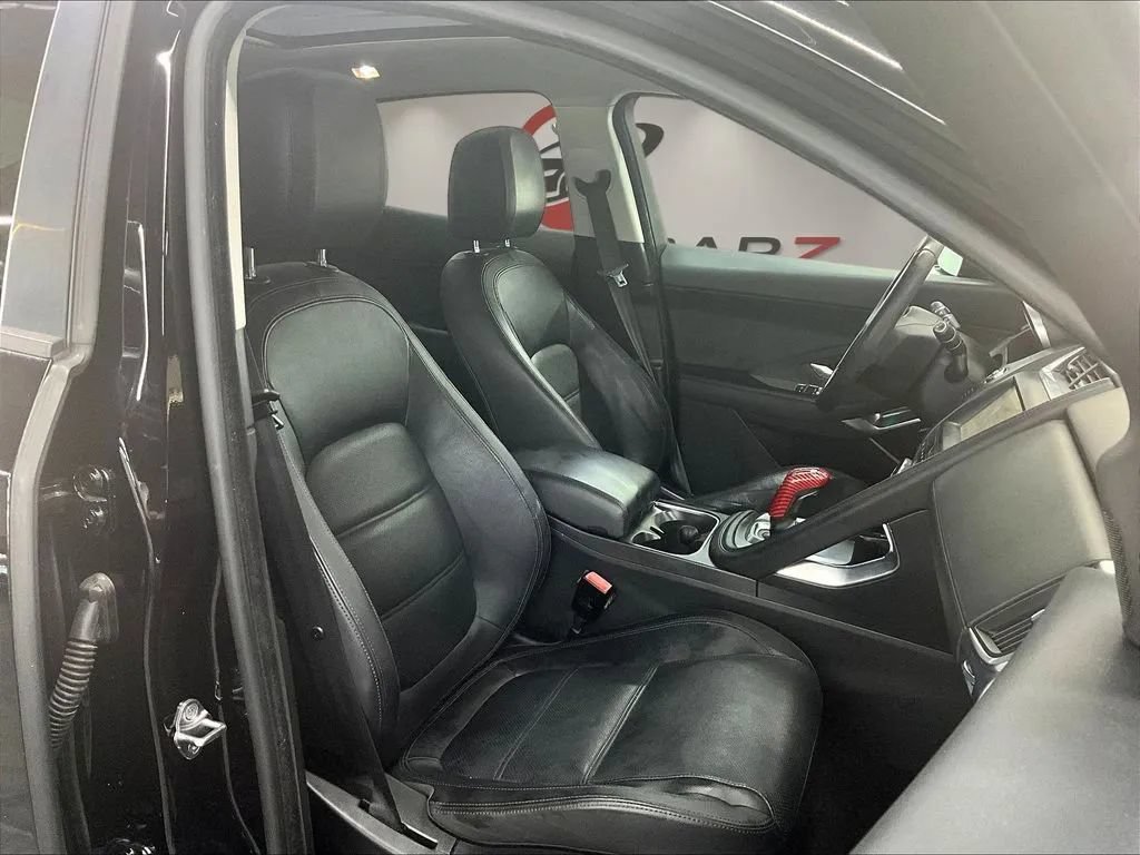 Used 2020 Jaguar E-PACE SE AWD/4WD image 29