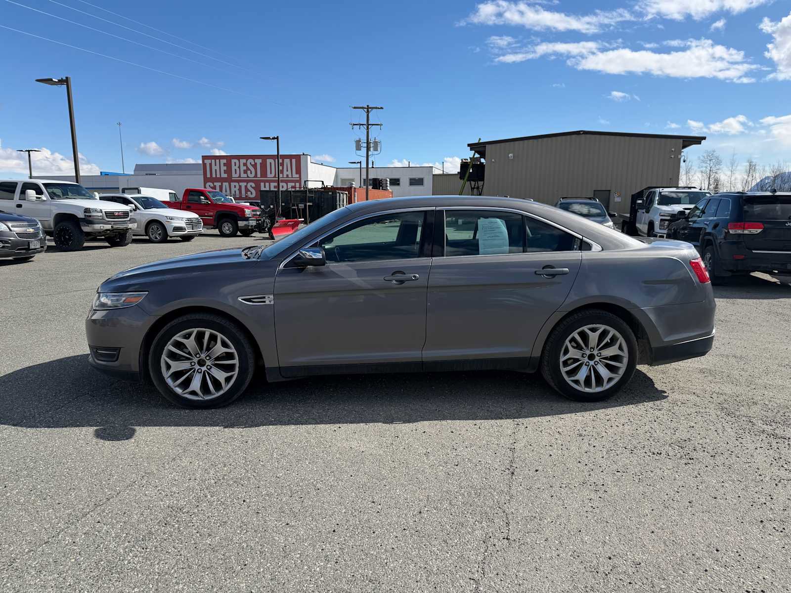 Used 2013 Ford Taurus Limited FWD image 2