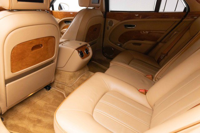 Used 2012 Bentley Mulsanne image 40