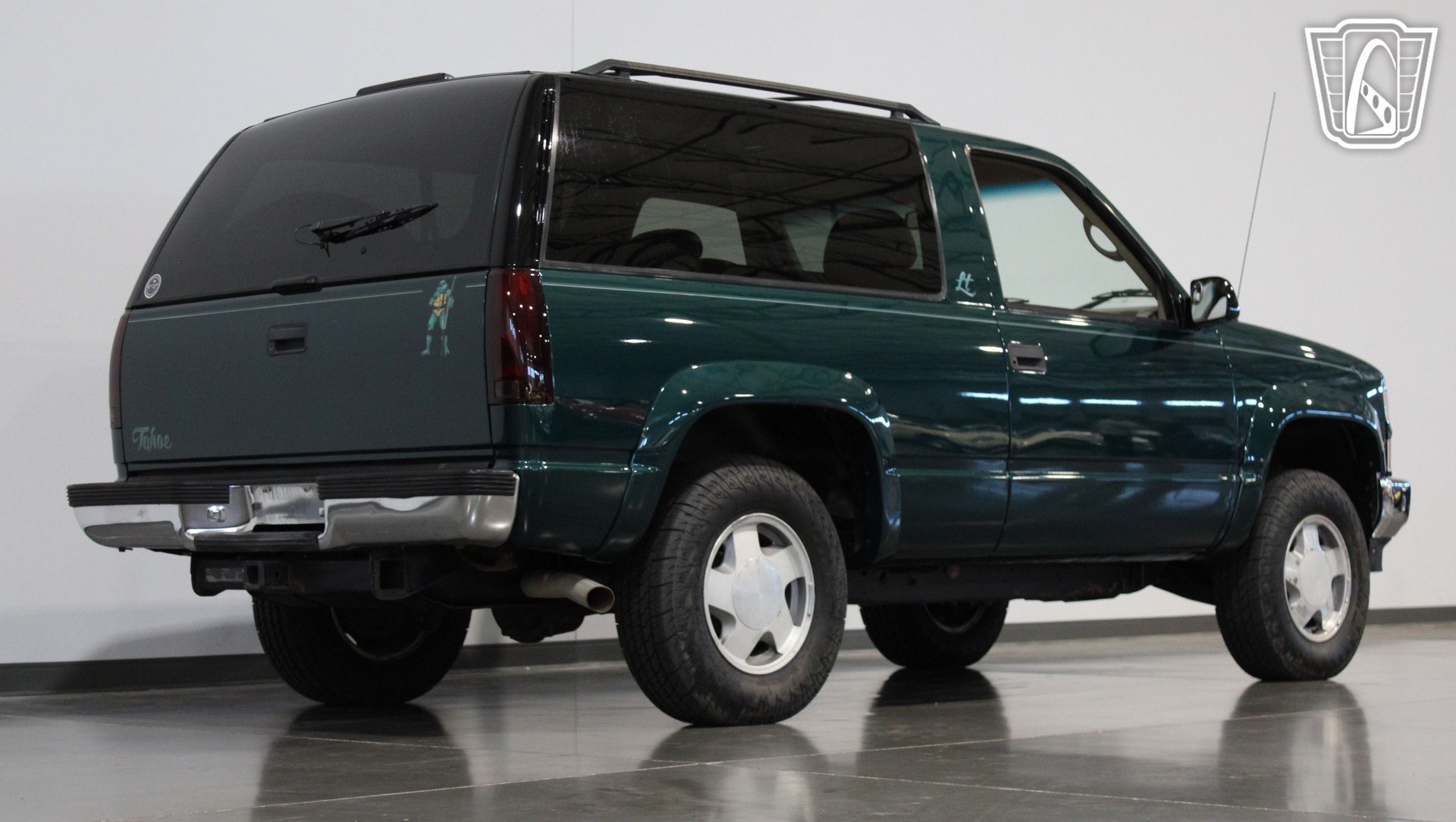 Used 1996 Chevrolet Tahoe 4WD 2-Door image 35
