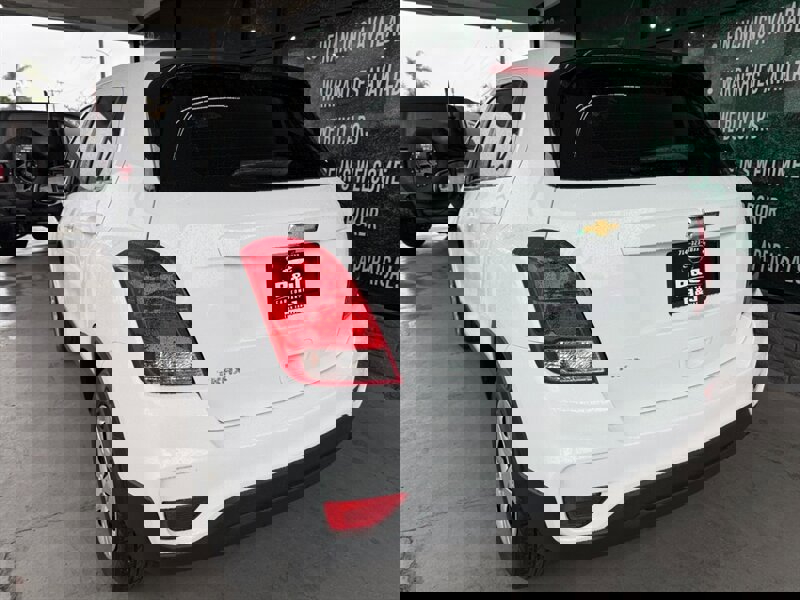 Used 2017 Chevrolet Trax LS image 7