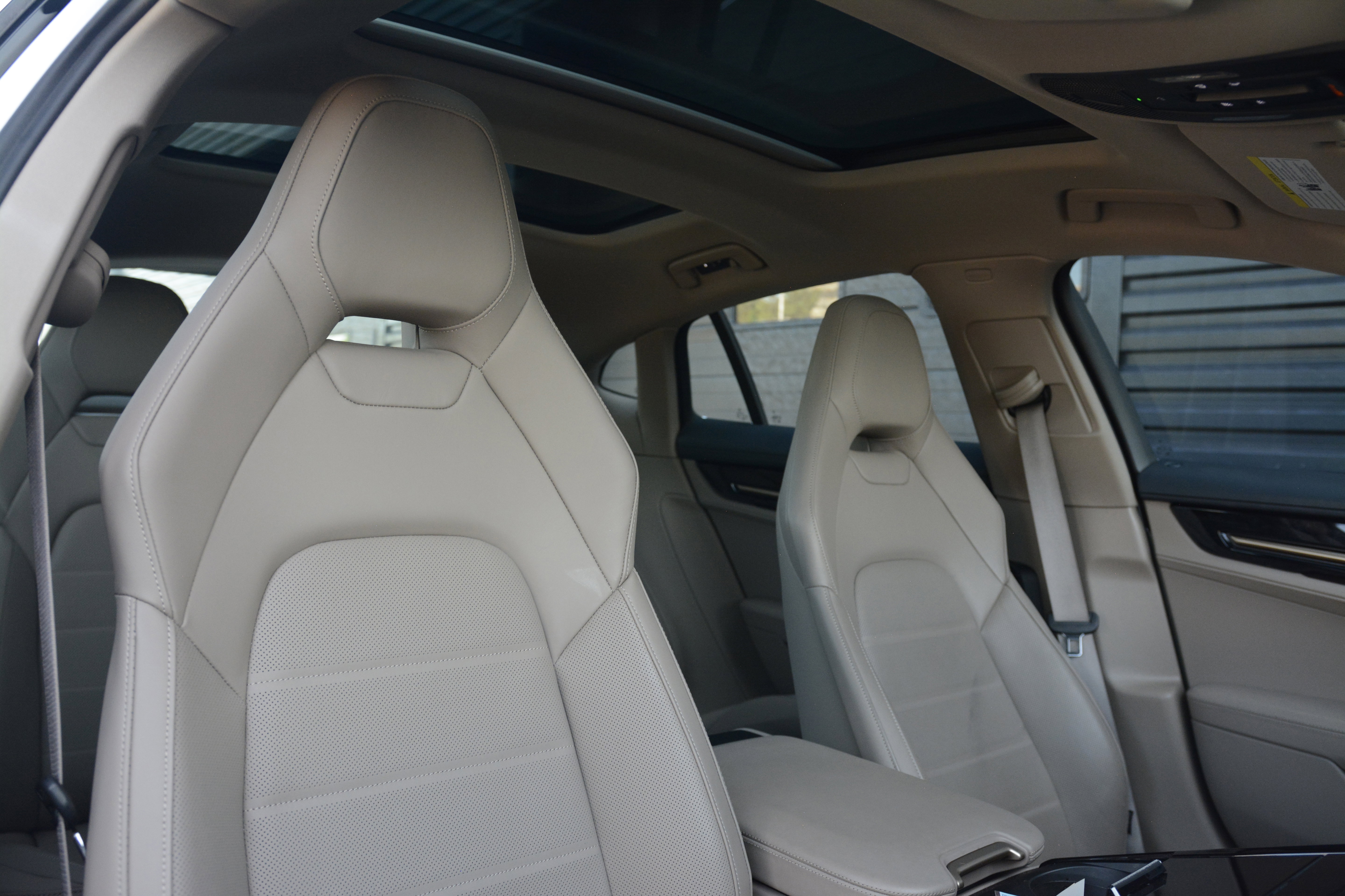 Certified 2024 Porsche Panamera 4 AWD/4WD image 25