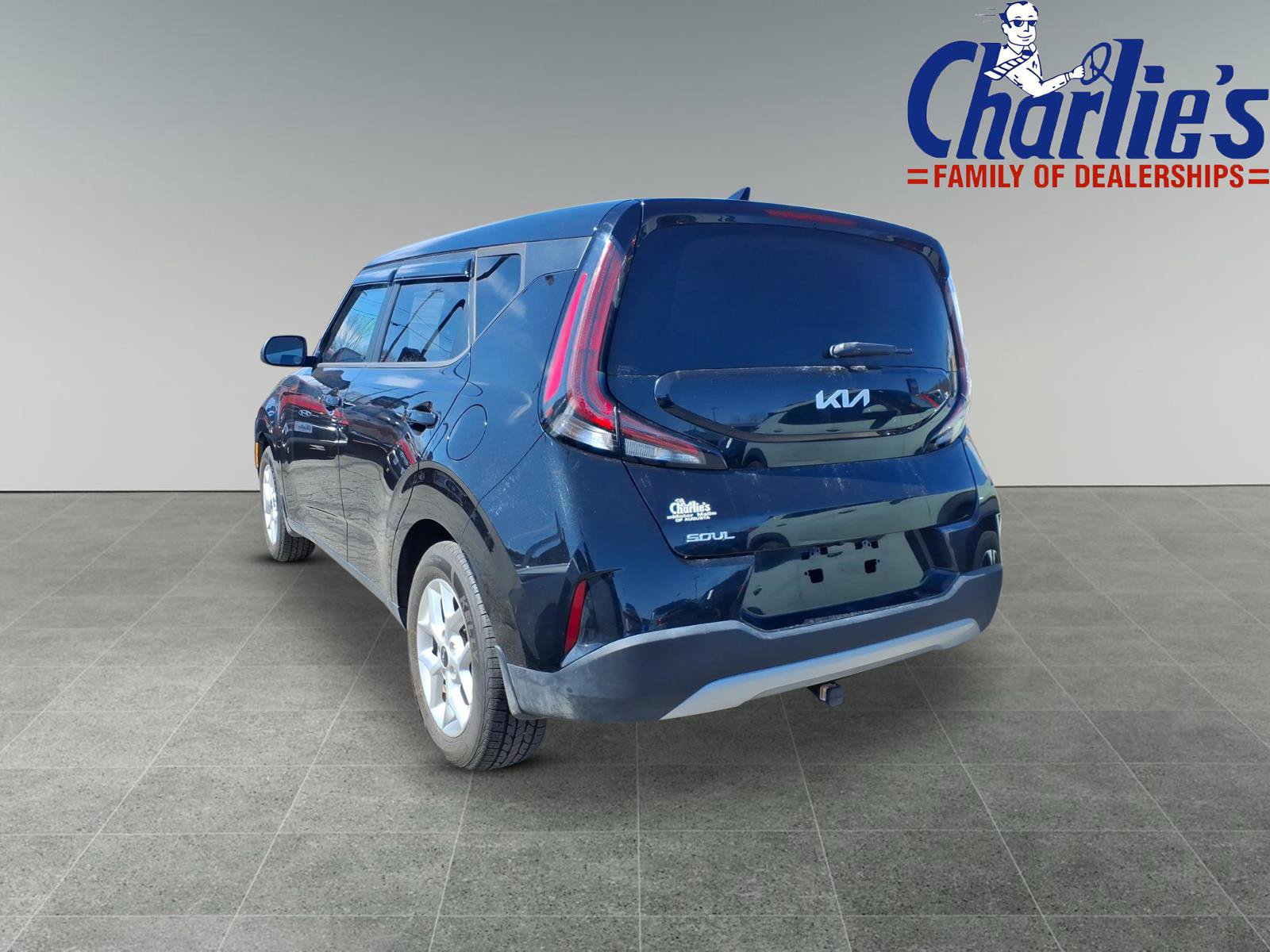 Certified 2023 Kia Soul S FWD image 4