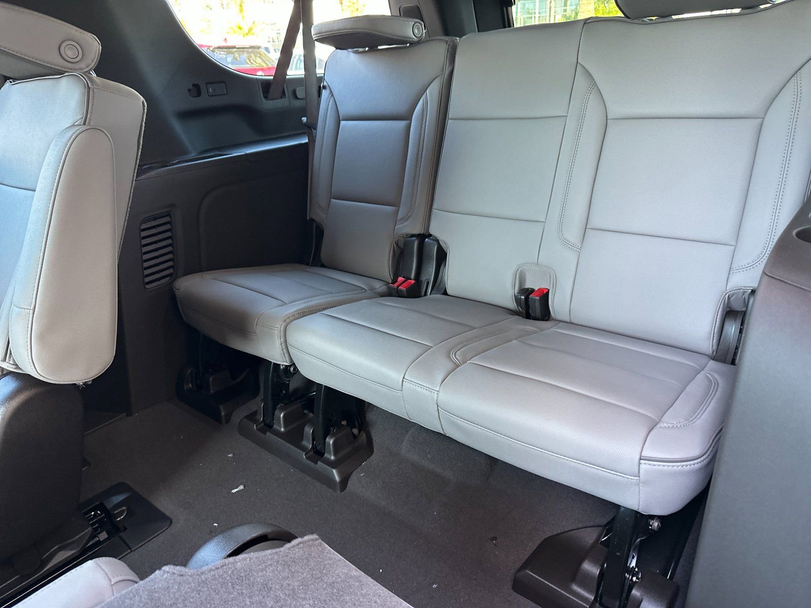 New 2026 GMC Yukon XL Elevation w/ Elevation Premium Package AWD/4WD image 16