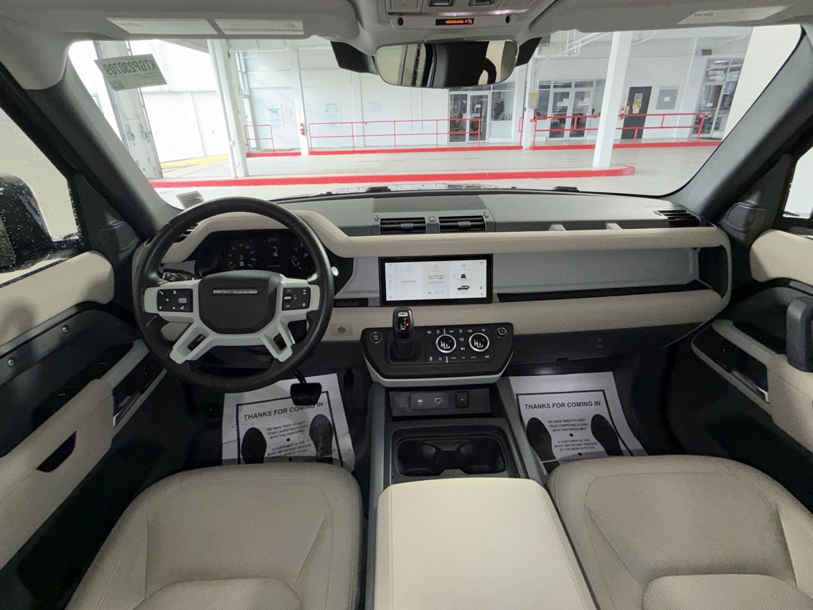 Used 2023 Land Rover Defender 110 S image 23