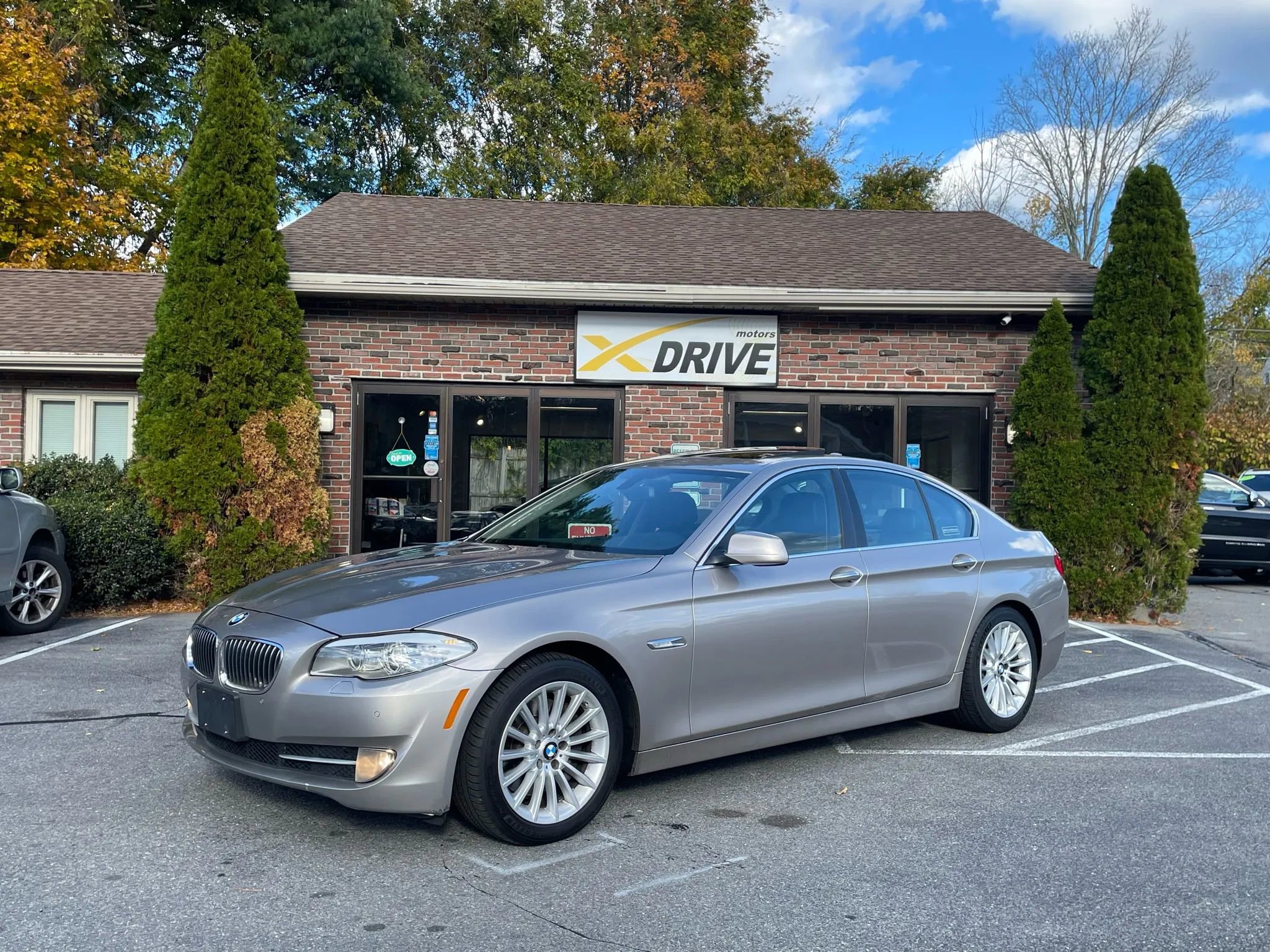 Used 2013 BMW 535i xDrive Sedan image 3