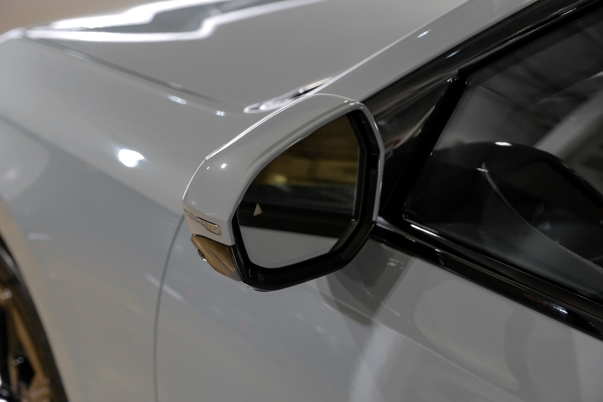 Used 2023 BMW 740i image 43