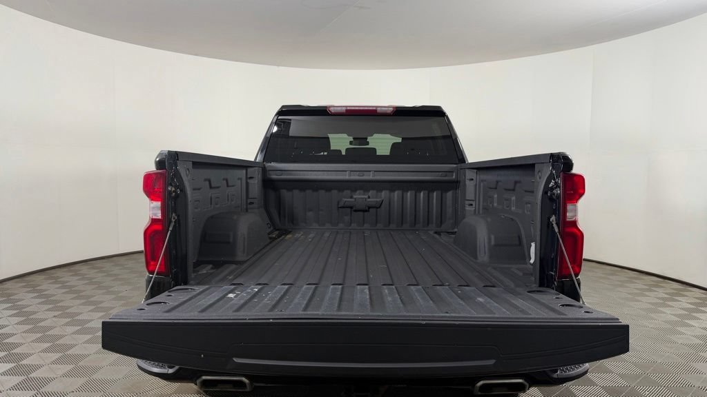 Used 2023 Chevrolet Silverado 1500 RST AWD/4WD image 10