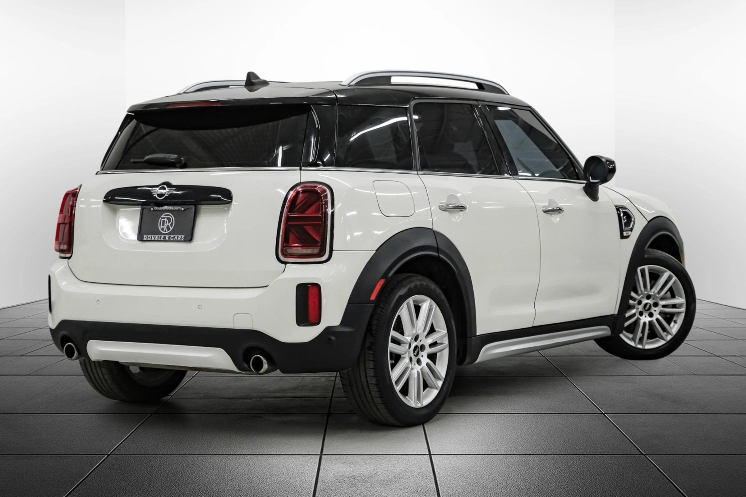 Used 2023 MINI Cooper Countryman S FWD image 9