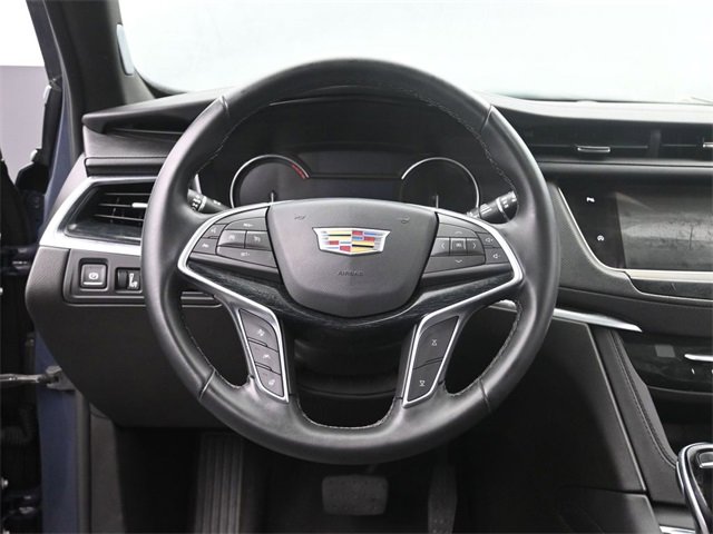 Certified 2025 Cadillac XT5 Premium Luxury image 27
