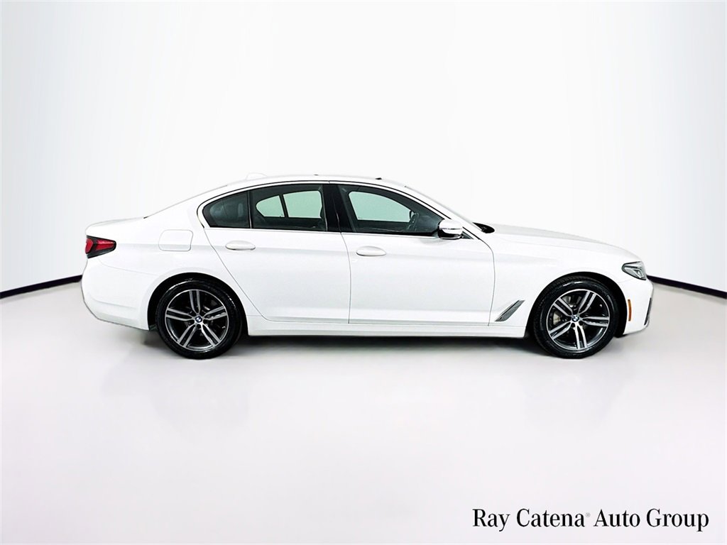 Certified 2022 BMW 530i xDrive w/ Premium Package image 8