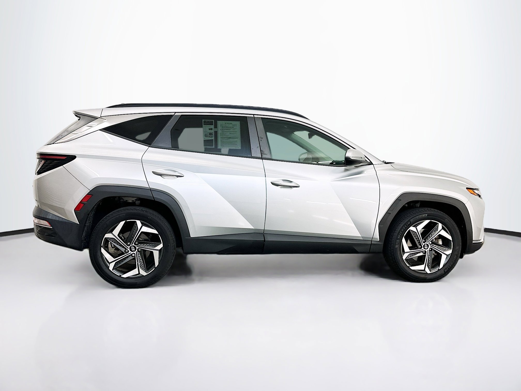 Used 2023 Hyundai Tucson SEL w/ Convenience Package image 10