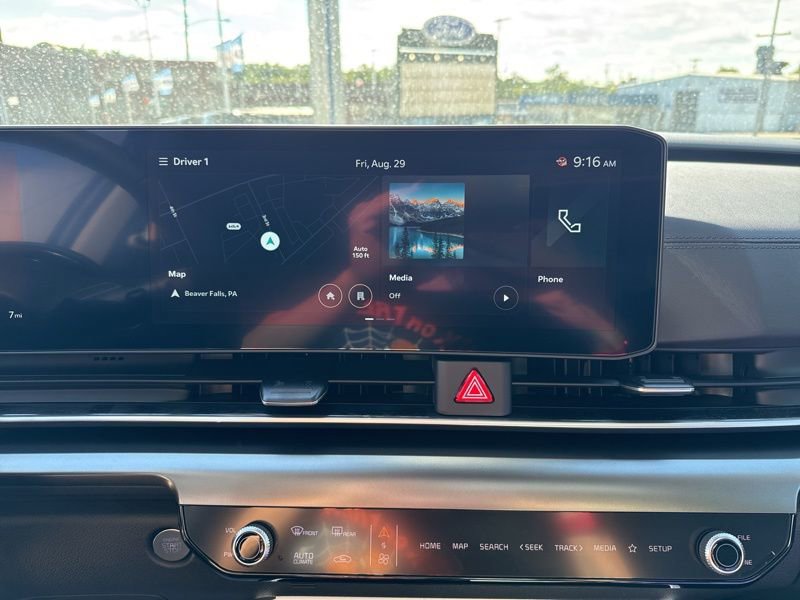 New 2026 Kia Carnival SX w/ SX Dark Edition Package image 39