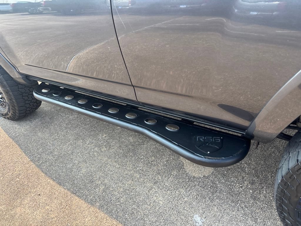 Used 2022 Toyota 4Runner SR5 Premium AWD/4WD image 49
