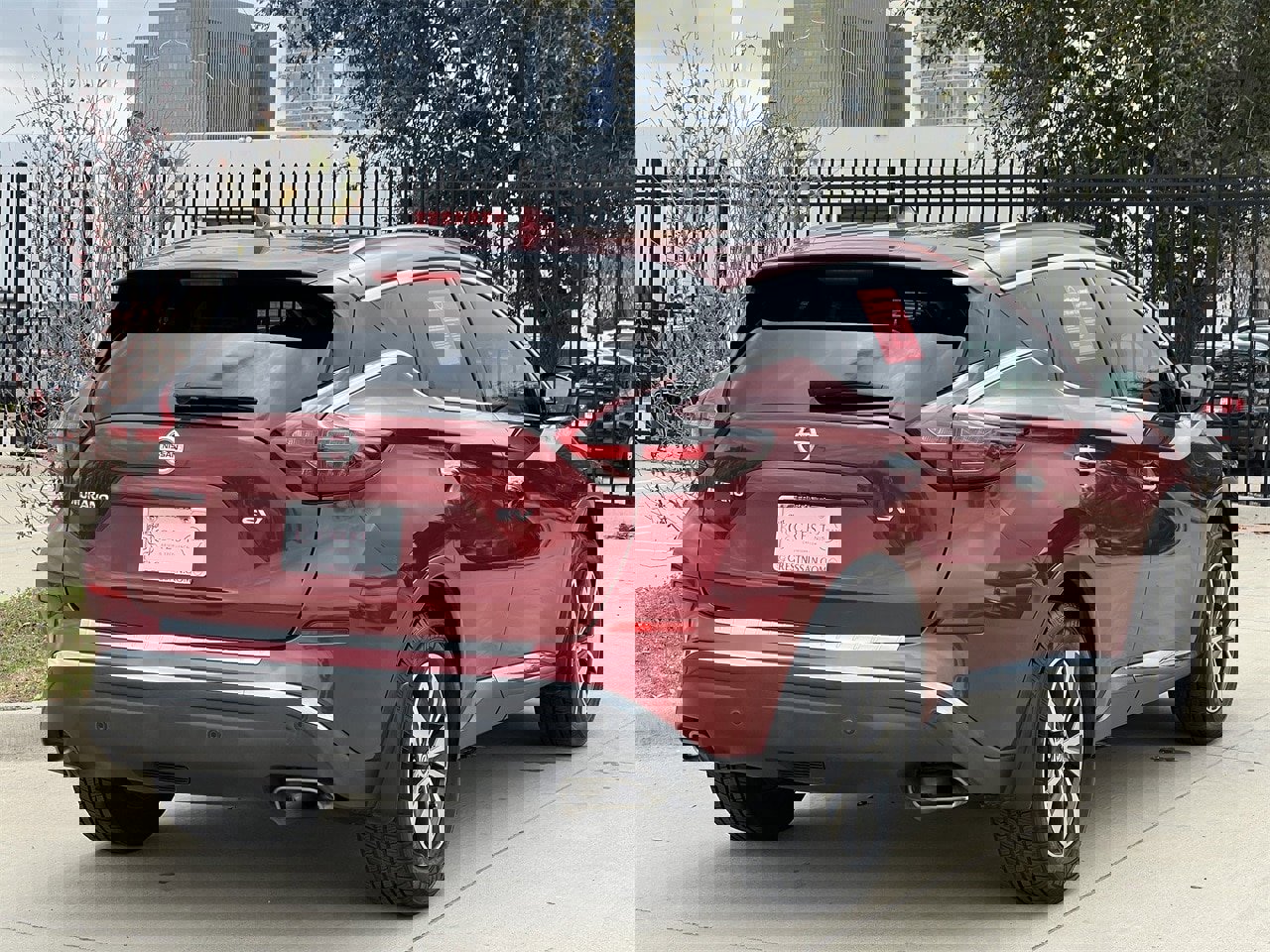 Used 2020 Nissan Murano SV w/ Premium Package image 4