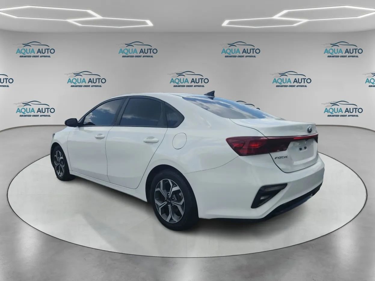 Used 2020 Kia Forte LXS FWD image 7