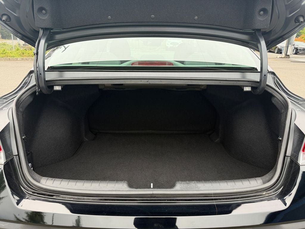 Used 2024 Hyundai Elantra SEL FWD image 22