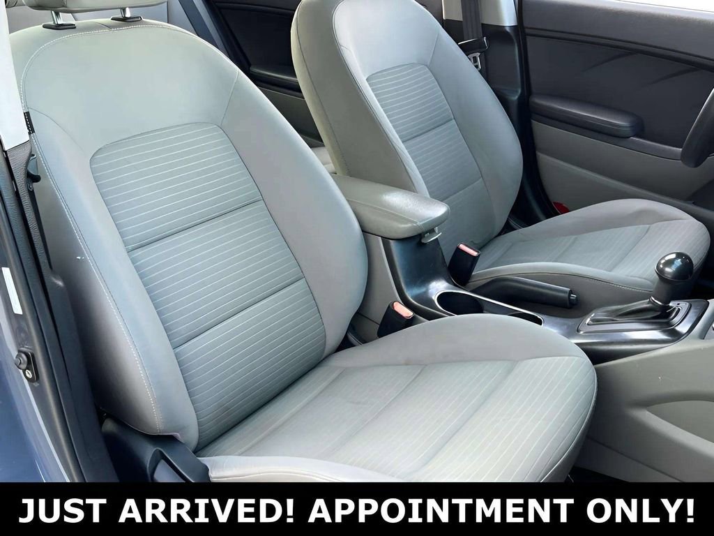 Used 2014 Kia Forte LX w/ Popular Package image 10