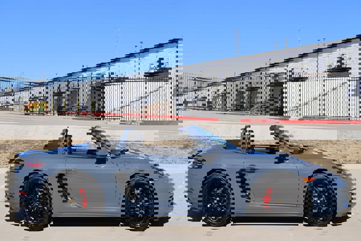 Used 2017 Porsche 718 Boxster S image 45