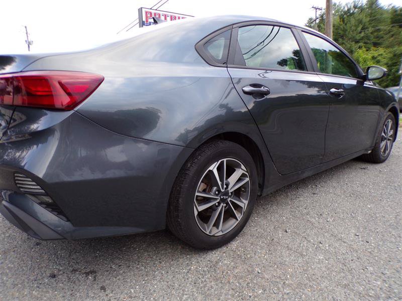 Used 2023 Kia Forte LXS w/ LXS Technology Package FWD image 10