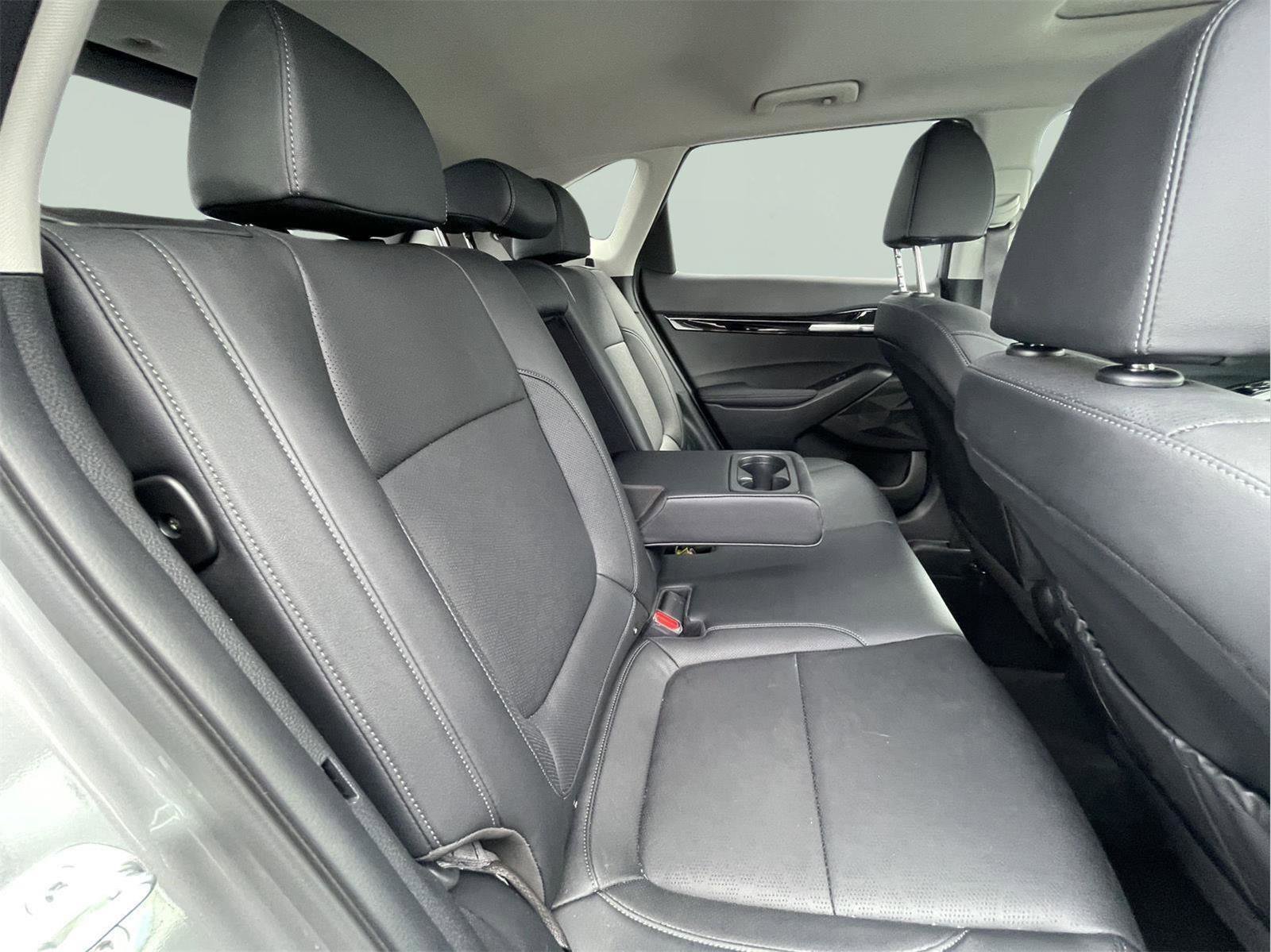 Used 2024 Kia Seltos EX image 18