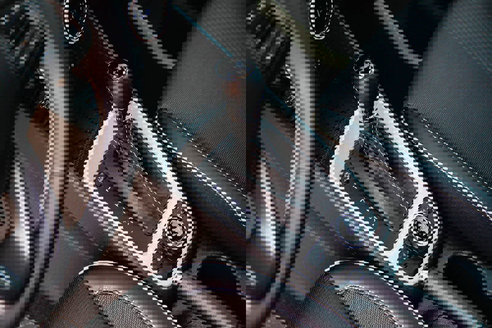 Used 2023 Hyundai Venue Limited image 19