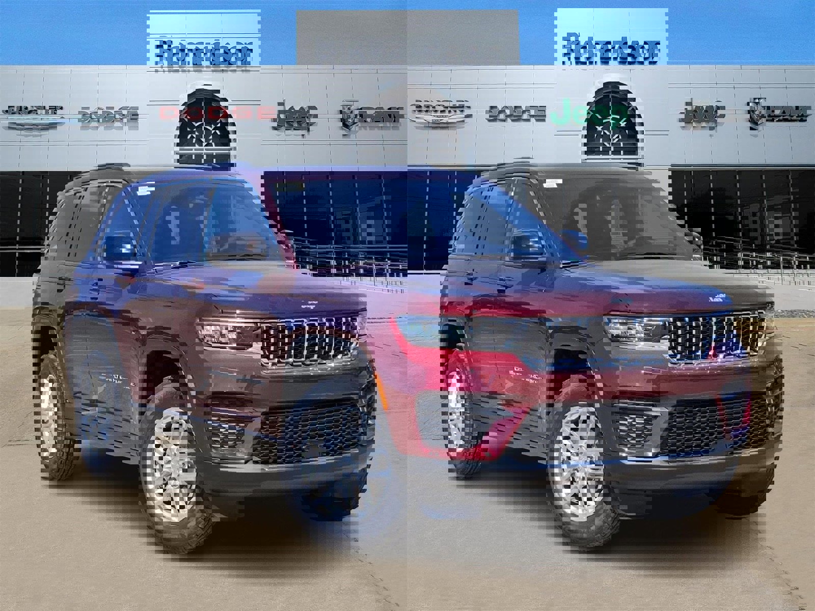 New 2025 Jeep Grand Cherokee Laredo X