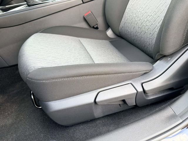 New 2026 Nissan Sentra SV w/ Floor Mat Package FWD image 15