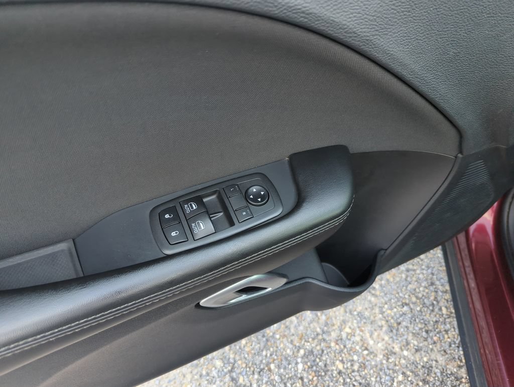 Used 2019 Dodge Challenger SXT w/ Blacktop Package RWD image 14