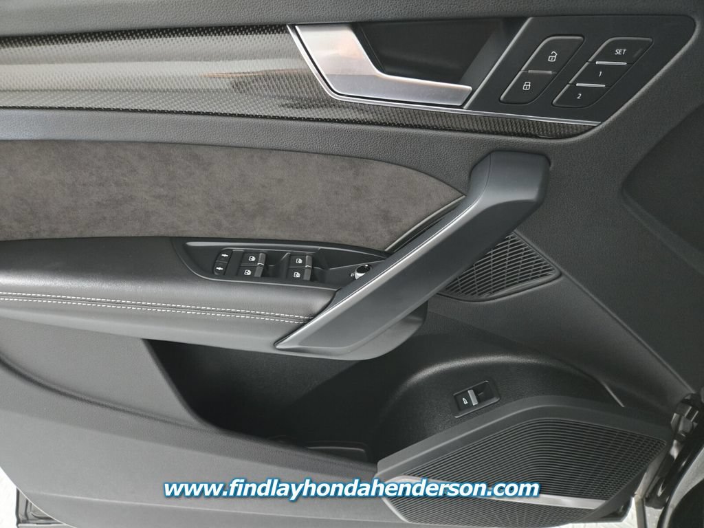 Used 2020 Audi SQ5 Premium Plus w/ Premium Plus Package AWD/4WD image 25