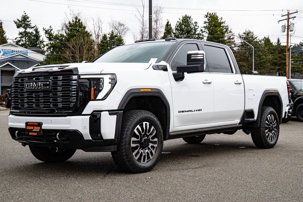 Used 2025 GMC Sierra 3500 Denali Ultimate image 8