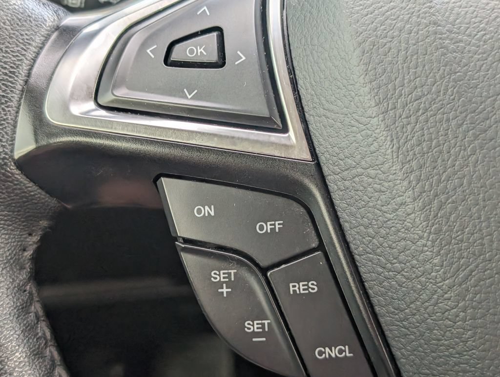 Used 2024 Ford Edge Titanium AWD/4WD image 14