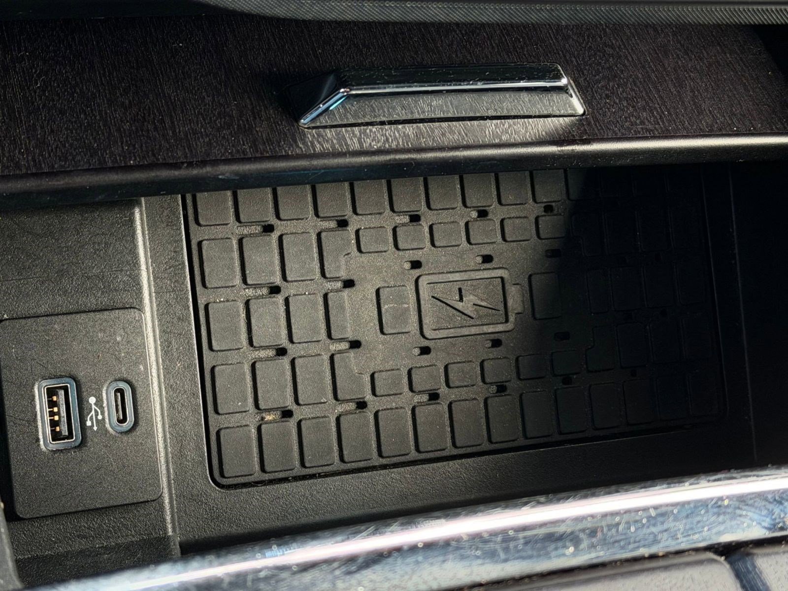 Used 2022 Ford Expedition Max Platinum image 33