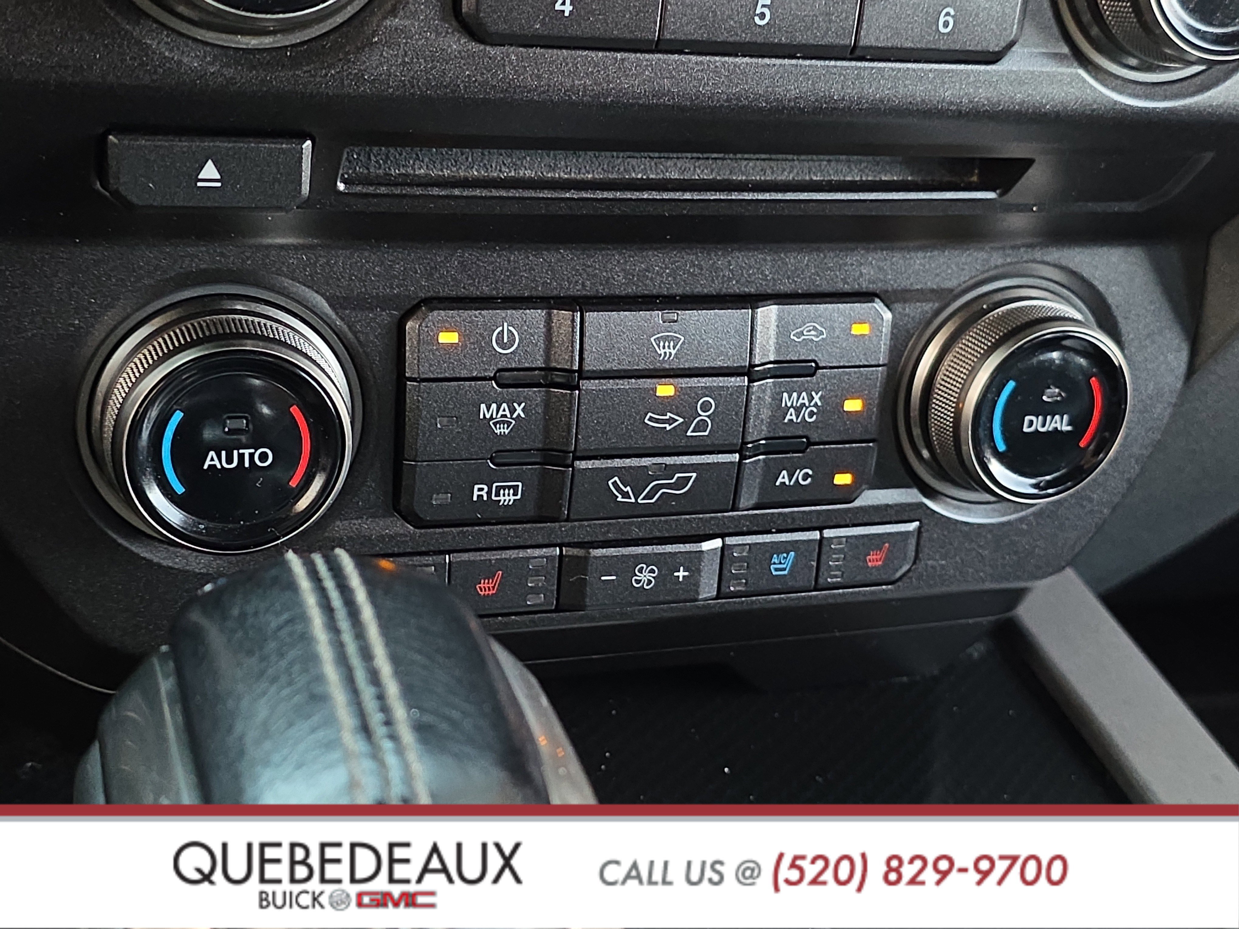 Used 2017 Ford F150 Raptor w/ Equipment Group 802A Luxury AWD/4WD image 23