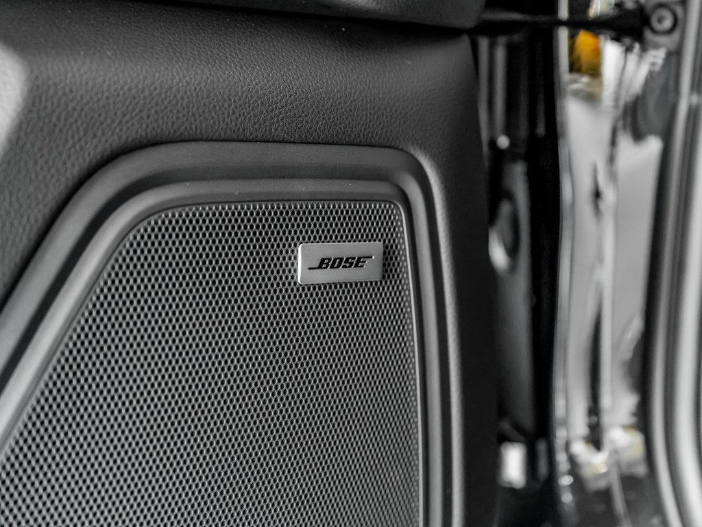 New 2026 Porsche Macan image 13