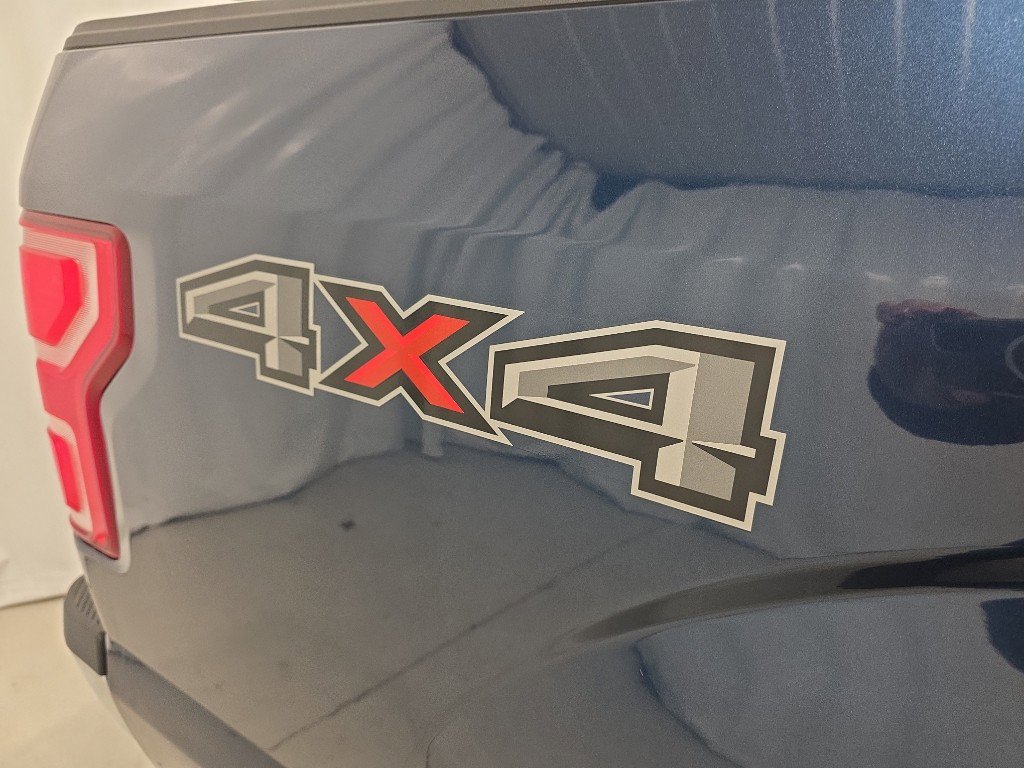 Used 2019 Ford F150 XLT w/ Trailer Tow Package image 10