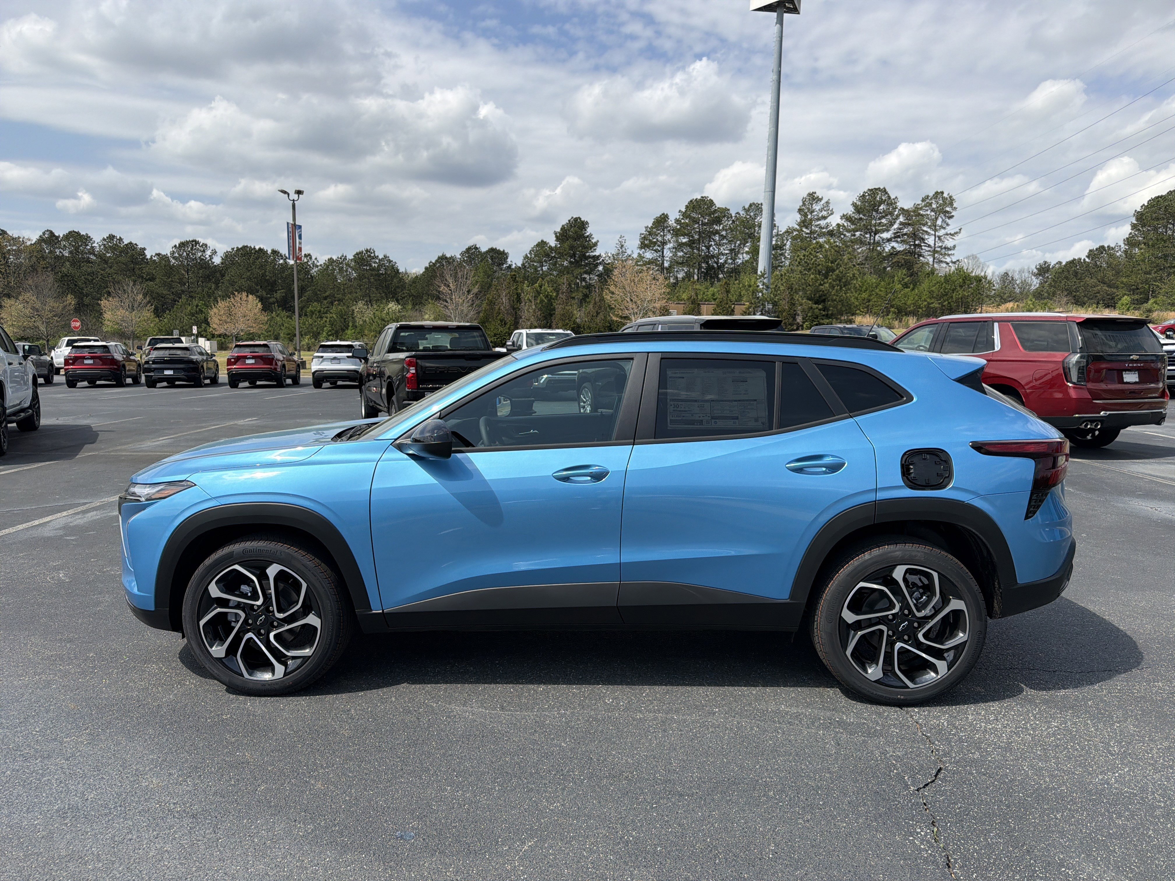 New 2026 Chevrolet Trax RS image 8