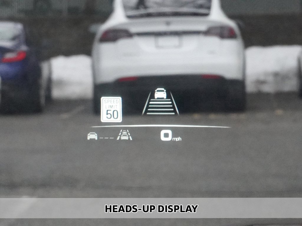 Used 2023 Porsche Panamera 4 Platinum Edition image 6