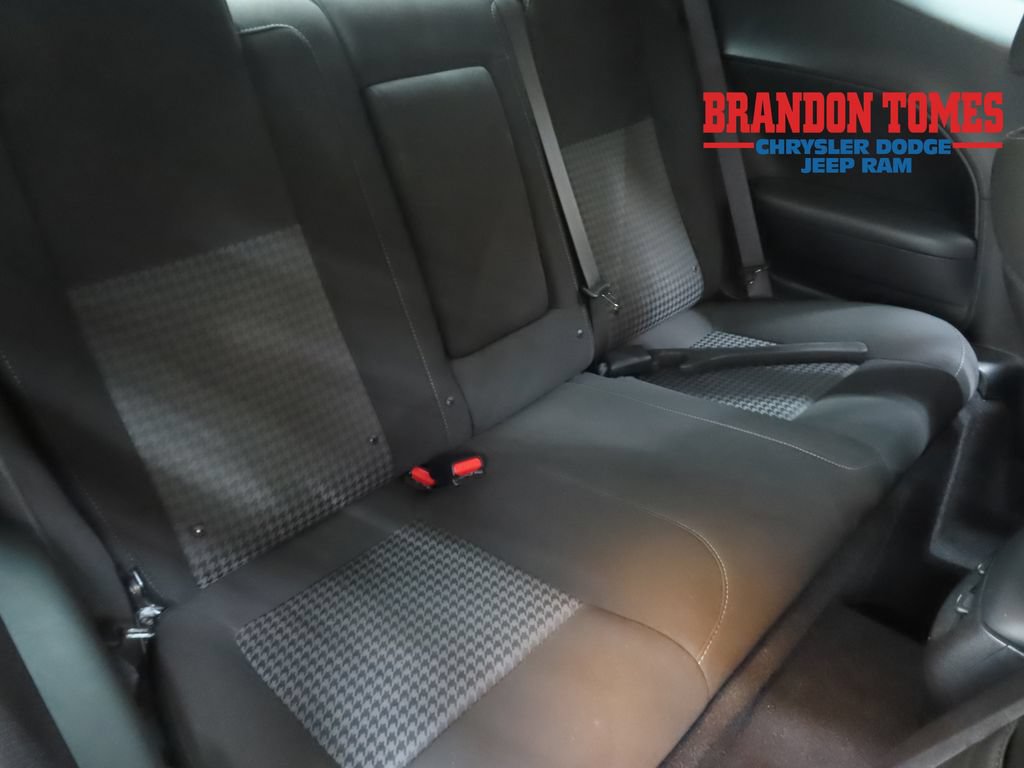 Used 2021 Dodge Challenger R/T Scat Pack RWD image 21