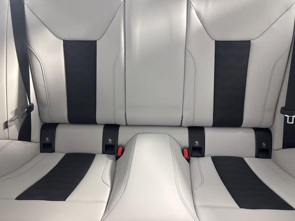 Used 2022 BMW M4 Coupe w/ M Carbon Exterior Package image 16