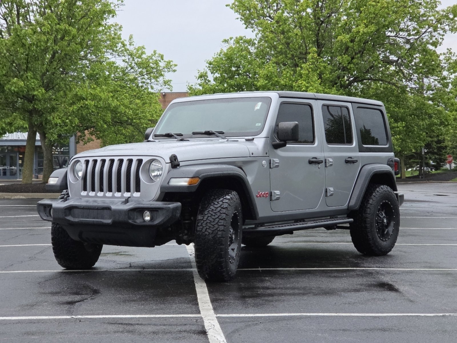 Used 2018 Jeep Wrangler Unlimited Sport AWD/4WD image 17