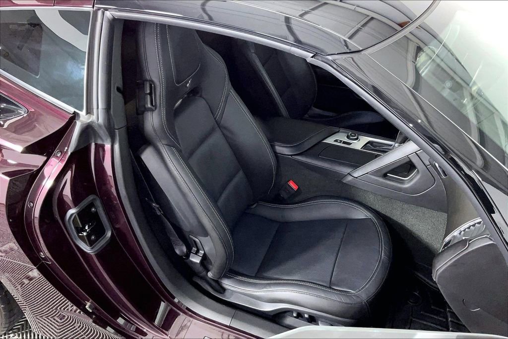Used 2017 Chevrolet Corvette Stingray Coupe image 9