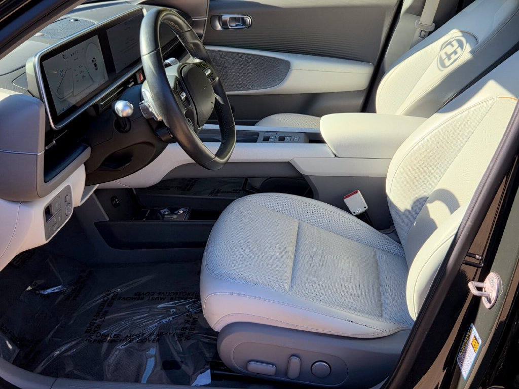 Used 2023 Hyundai Ioniq 6 SEL RWD image 11
