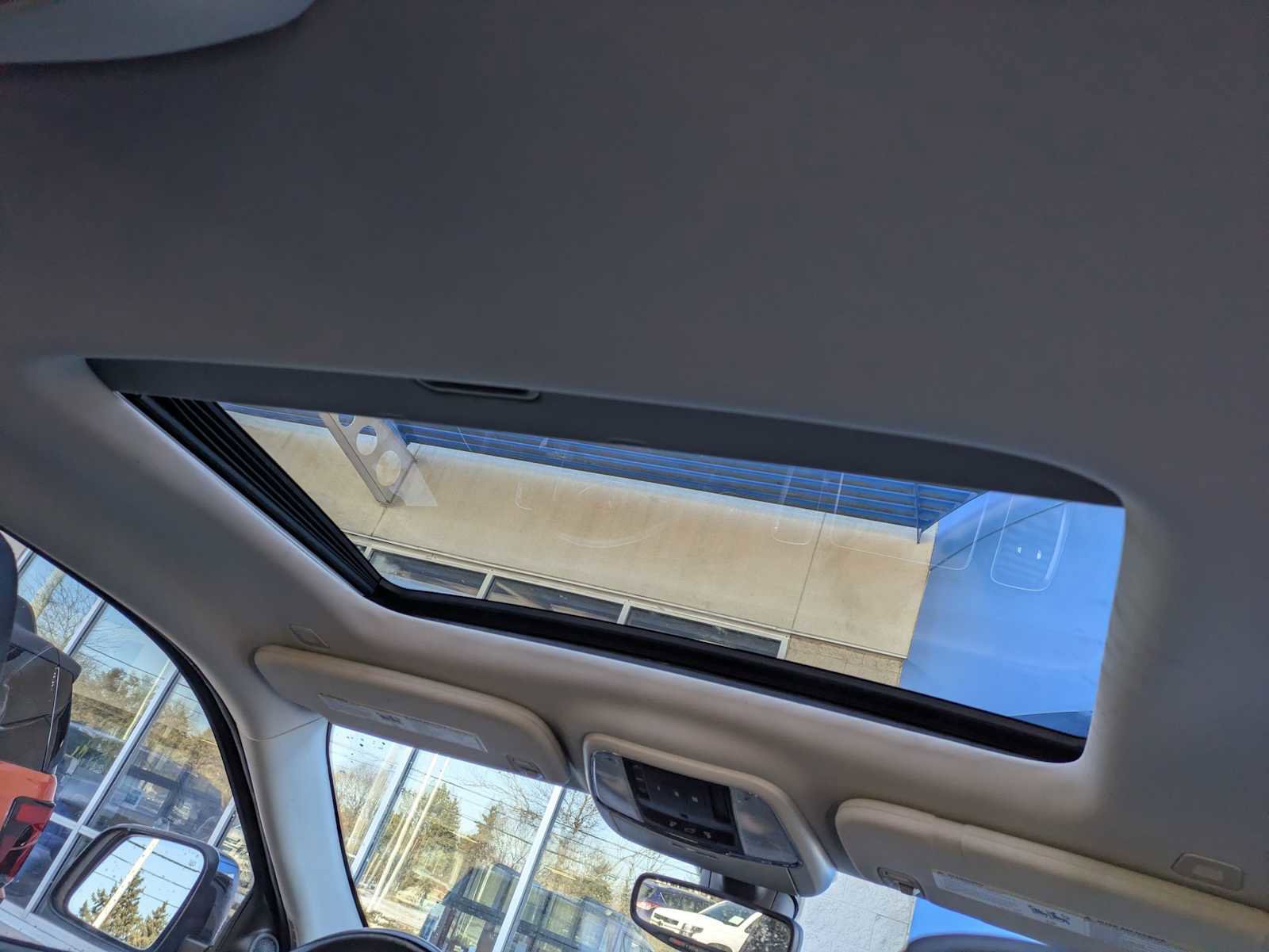 Used 2018 Dodge Durango Citadel w/ Premium Entertainment Group image 20