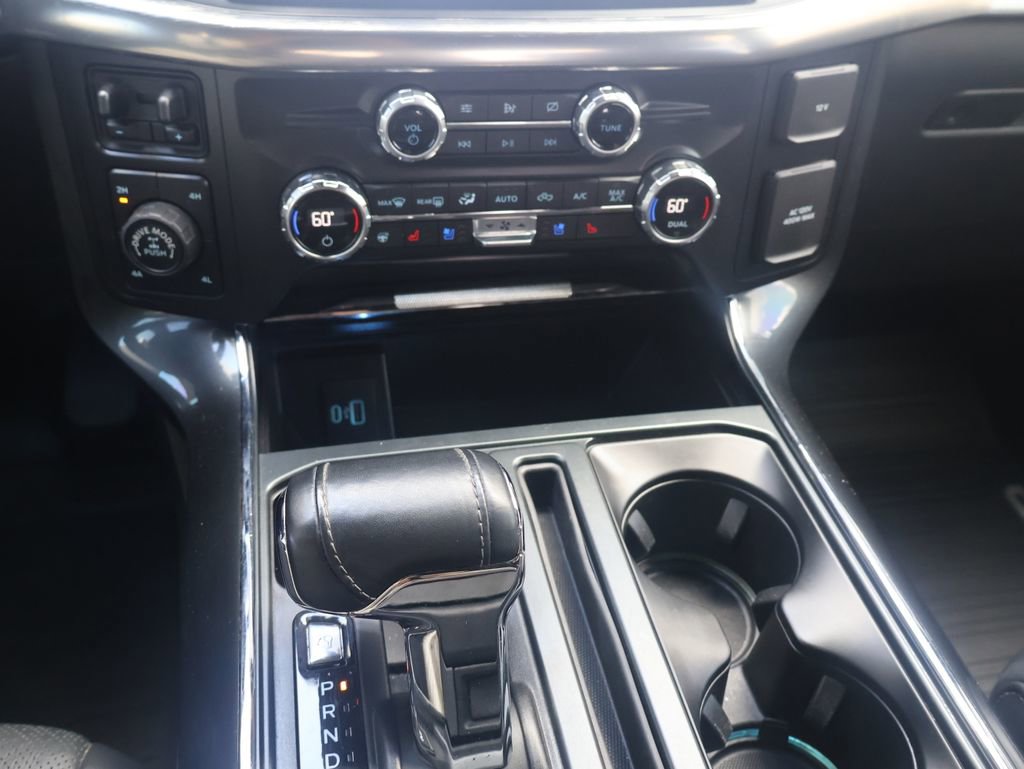 Used 2021 Ford F150 Lariat w/ Equipment Group 502A High image 18
