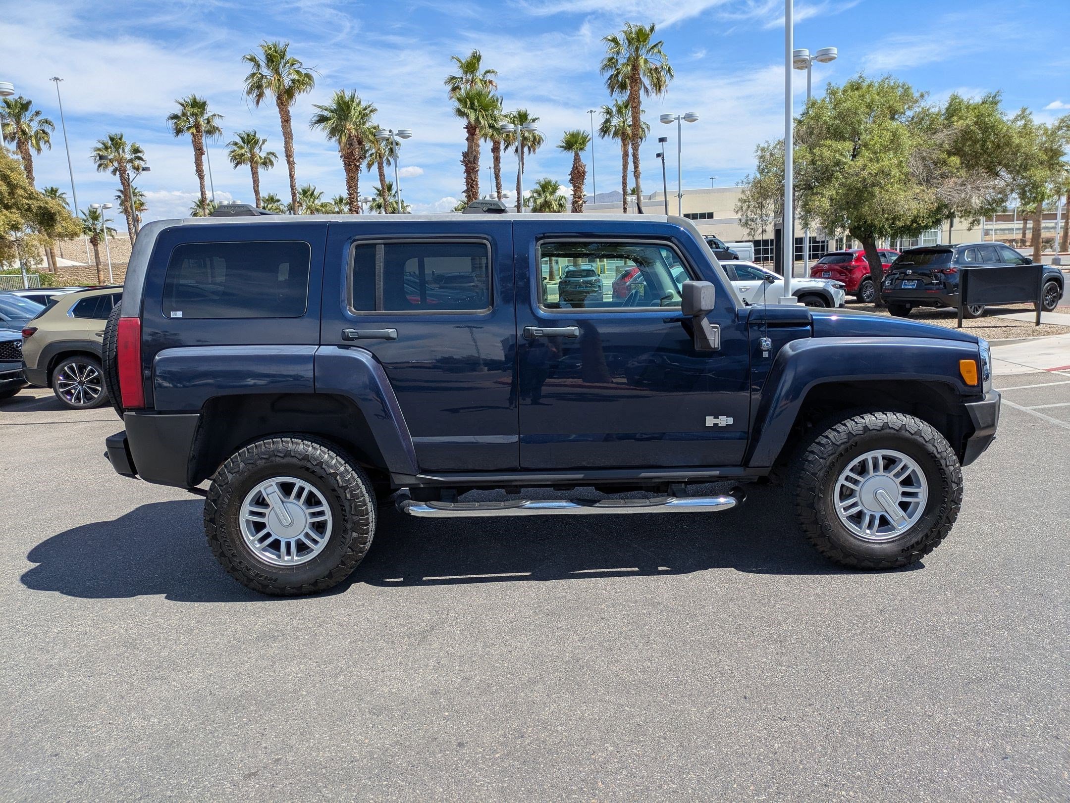 Used 2008 HUMMER H3 Luxury AWD/4WD image 6